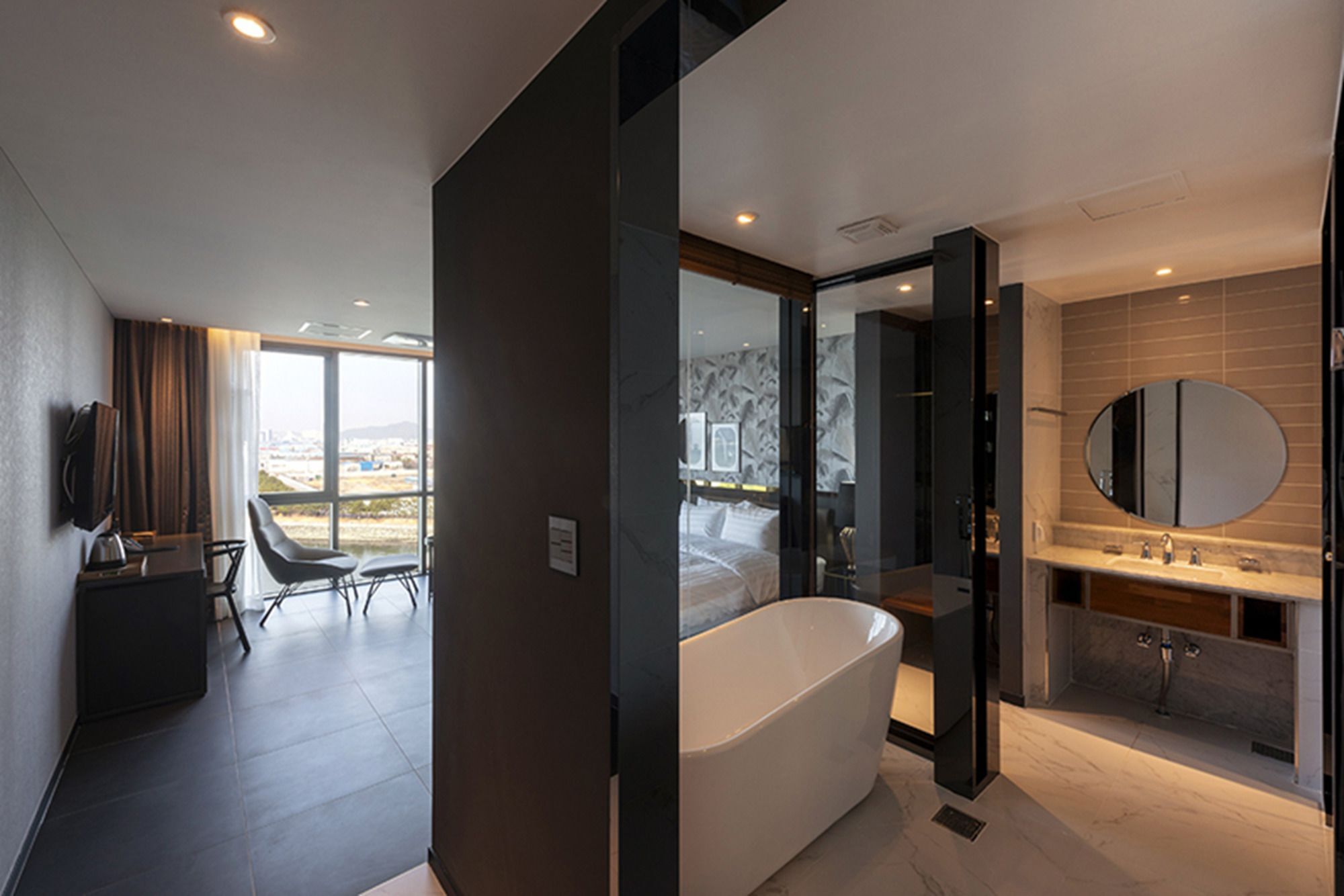 Brown-Dot Hotel Shinho Busan Exteriör bild